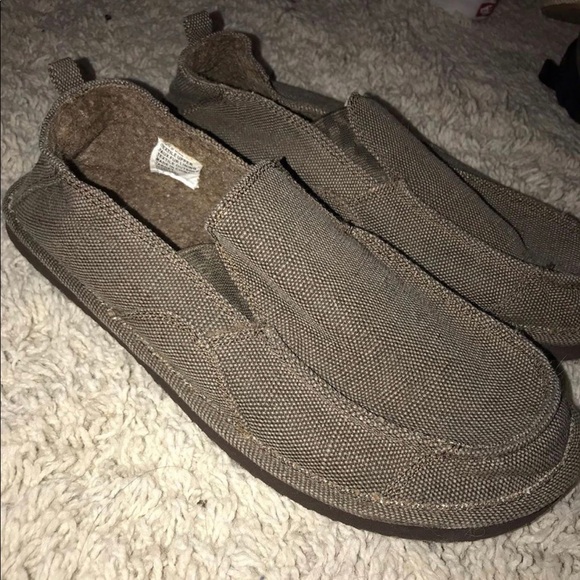 kids cozy slippers